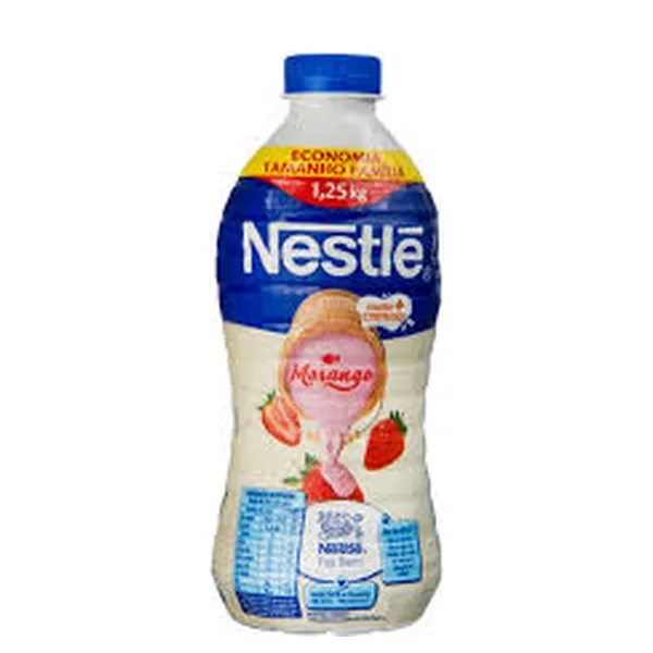 Iogurte sabor Morango Nestlé Garrafa 1,250Kg